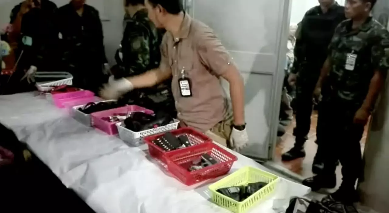 ผีพนันกระเจิง ทหาร-ตร. บุกบ่อนซอยชินเขต รวบได้ 78 คน ยึดปืน 7 กระบอก