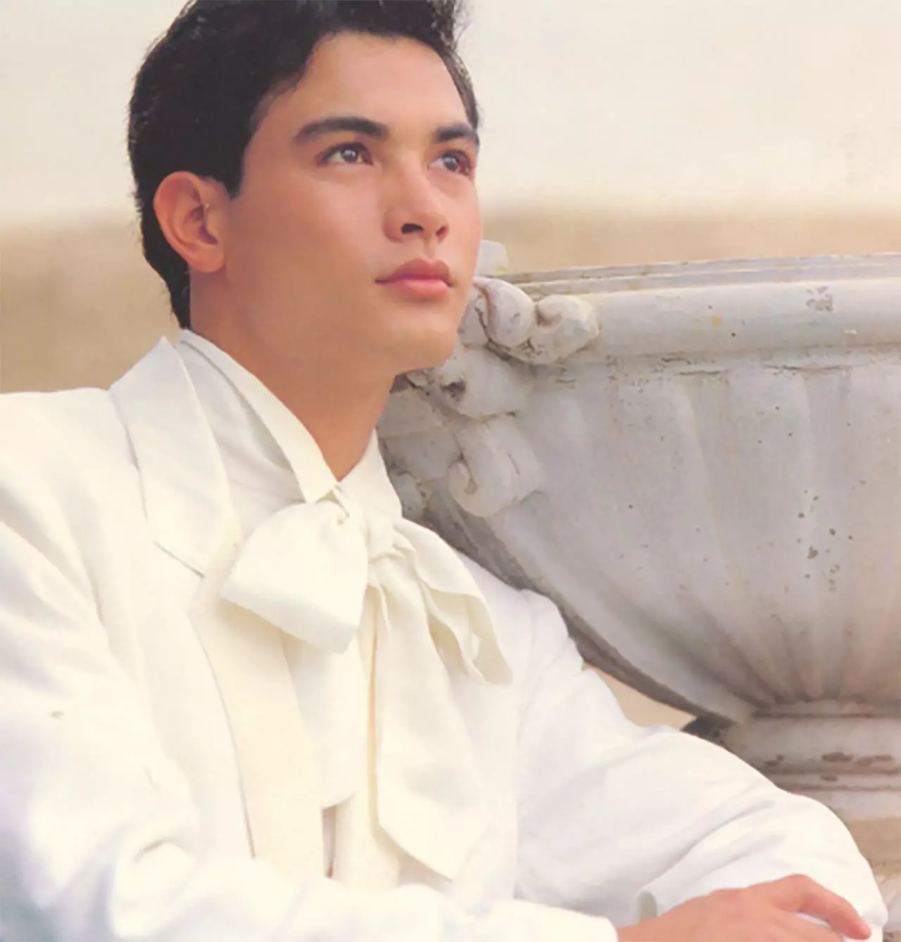 หล่อมั้ย? 'โอ วรุฒ' ตอนหนุ่มๆ หล่อละมุน ตาหวานมาก