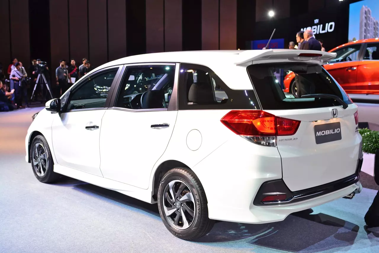 มาแล้ว รุ่นและราคา HONDA MOBILIO เวอร์ชั่นปรับโฉมไมเนอร์เชนจ์ 2017