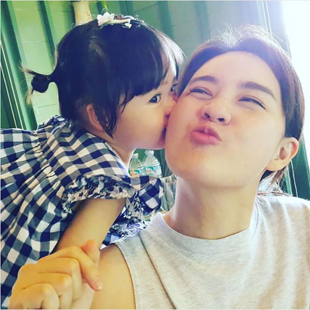 น้องรดาจะมีน้องแล้ว