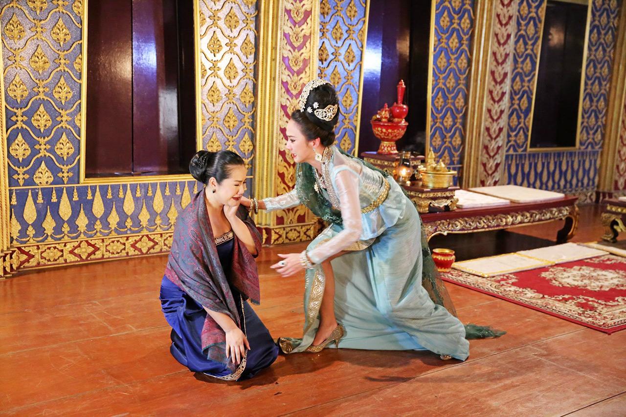 แกสอนลูกชั้นเหรอ?