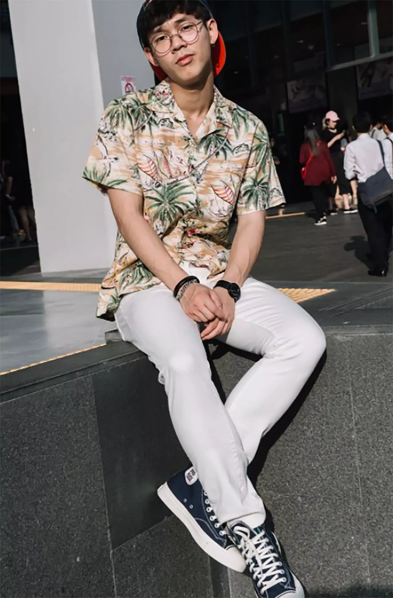 สดใส ลั้ลลา! เทรนด์ฮิต ส่องแฟชั่นฮาวาย ใส่เล่นน้ำสงกรานต์สิเก๋
