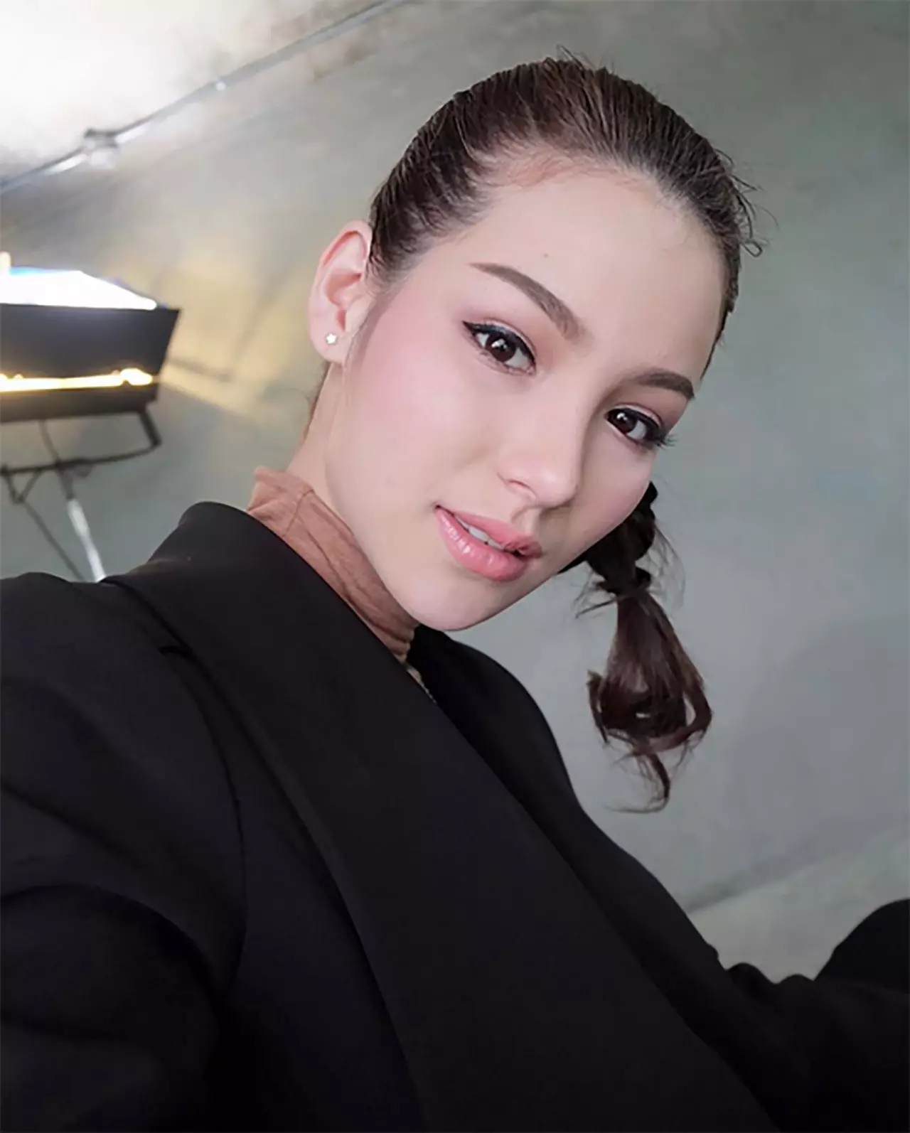 จูลี่ เดอะเฟซ สุดกลั้นน้ำตา เปิดเหตุผลทำไม? เกือบยอมเป็นเด็กเสี่ย