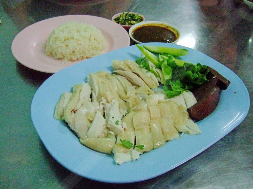 สสจ. ยัน ข้าวมันไก่ ทานได้