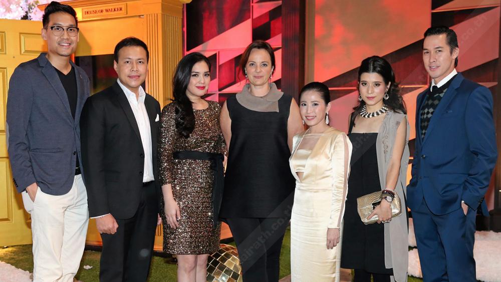 ปาร์ตี้หรู เจน ฮาร์วีย์ และ วรัญพัชร์ วริยานันทกุล จัดงานเอ็กซ์คลูซีฟปาร์ตี้ “The House of Walker” เพื่อเปิดรสสัมผัสวิสกี้ให้ลึกล้ำยิ่งขึ้น โดยมี ร.อ.กฤชพล เศวตนันท์, นันทมาลี ภิรมย์ภักดี, ชญาดา ลิ่วเฉลิมวงศ์ และ อัษฎา พานิชกุล มาร่วมงานด้วย ที่สยามพารากอน วันก่อน.