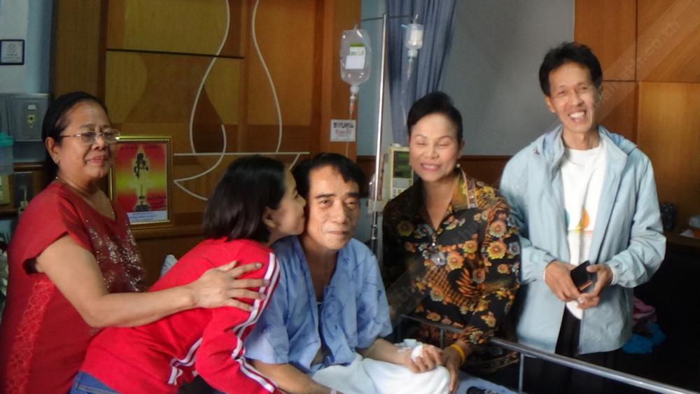 ศพรเพชร พร้อมออก รพ.แล้ว แถมยังร้องเพลง