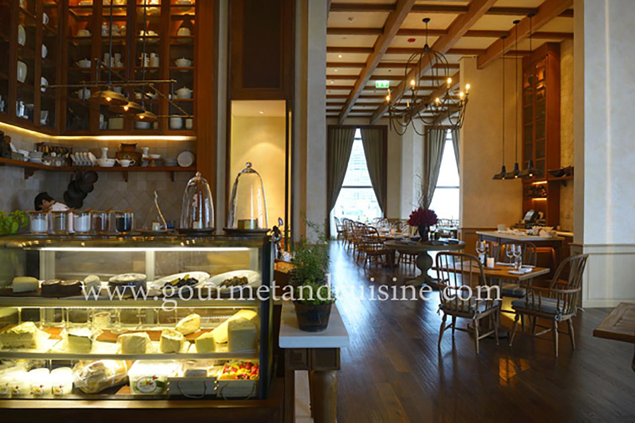 บรรยากาศร้าน น่านั่งสุดๆ