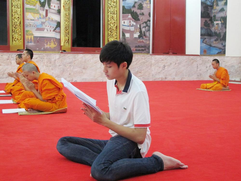 ชวนวัยรุ่นเข้าถึงธรรมกับรายการตื่นไปธรรม