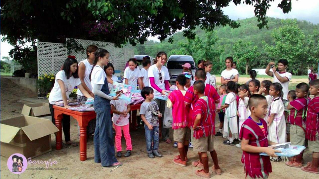 ญาญ่า ทำด้วยใจ ขอบคุณภาพจาก Barryya