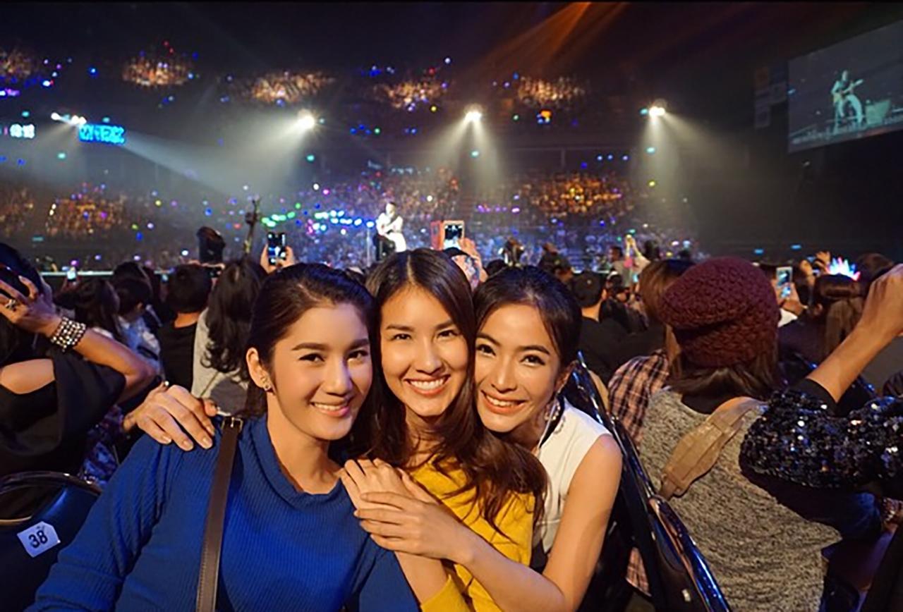 สามสาวสวย