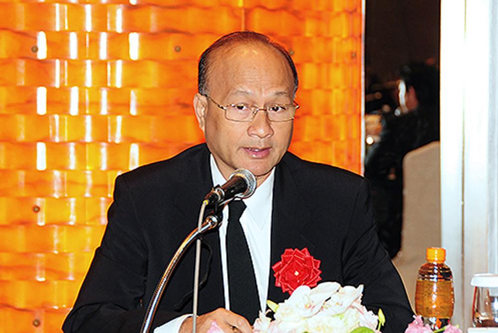 นายธีระพงษ์ รอดประเสริฐ อธิบดีกรมการขนส่งทางบก