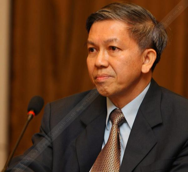 สุรชาติ บำรุงสุข อาจารย์ประจำภาควิชาความสัมพันธ์ระหว่างประเทศ จุฬาลงกรณ์มหาวิทยาลัย