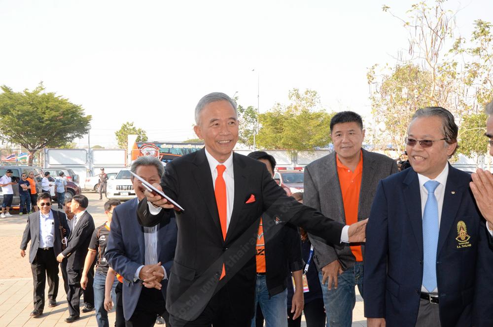 นายสุวัจน์ ลิปตพัลลภ และ นายวรวีร์ มะกูดี เข้าร่วมงาน