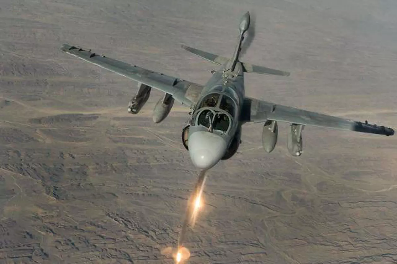 สหรัฐฯ ส่ง 'EA-6B' เจ็ตรุ่นคุณปู่แจมสัญญาณสื่อสารของกลุ่มไอซิส