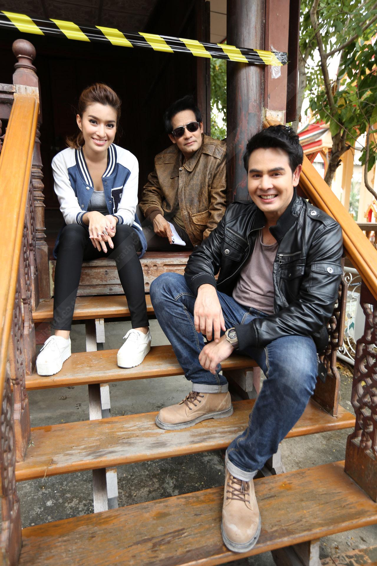 พิธีกรจ๊อบ ผู้ช่วยไทด์ และนักสืบโบ-โชติมา