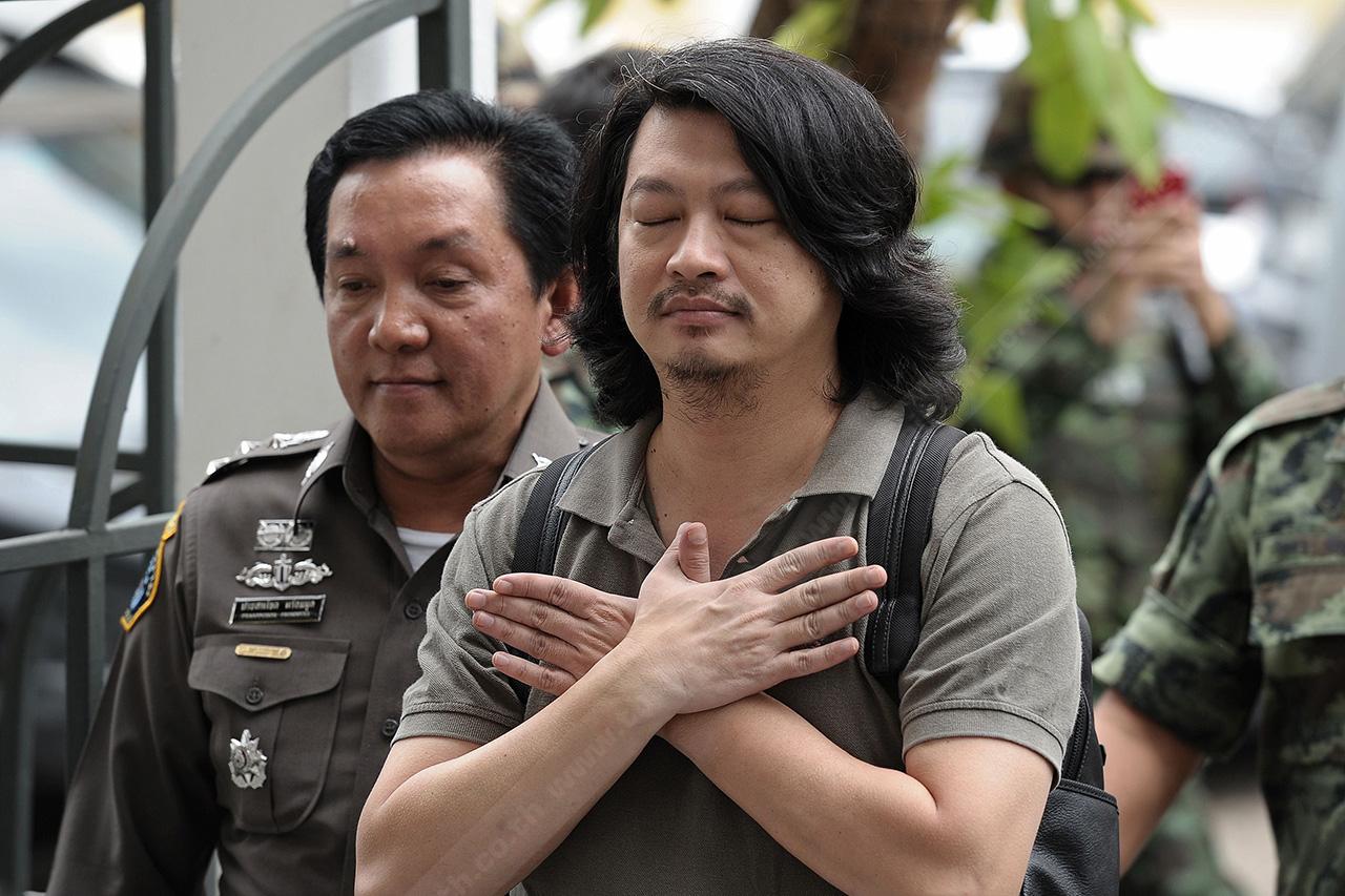 บก.ลายจุด กับ ท่านกพิราบ