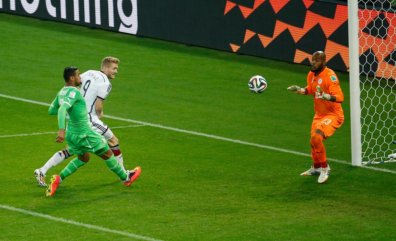 อังเดร ชูร์เล ซัดตีไข่แตกพาทีมออกนำ 1-0