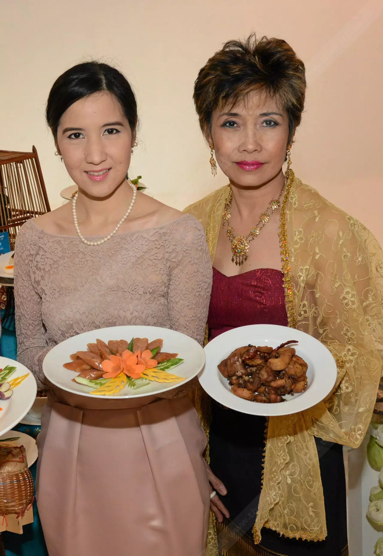 เปิบเมนูเด็ด ต้นตำรับความอร่อยทั่วทิศ