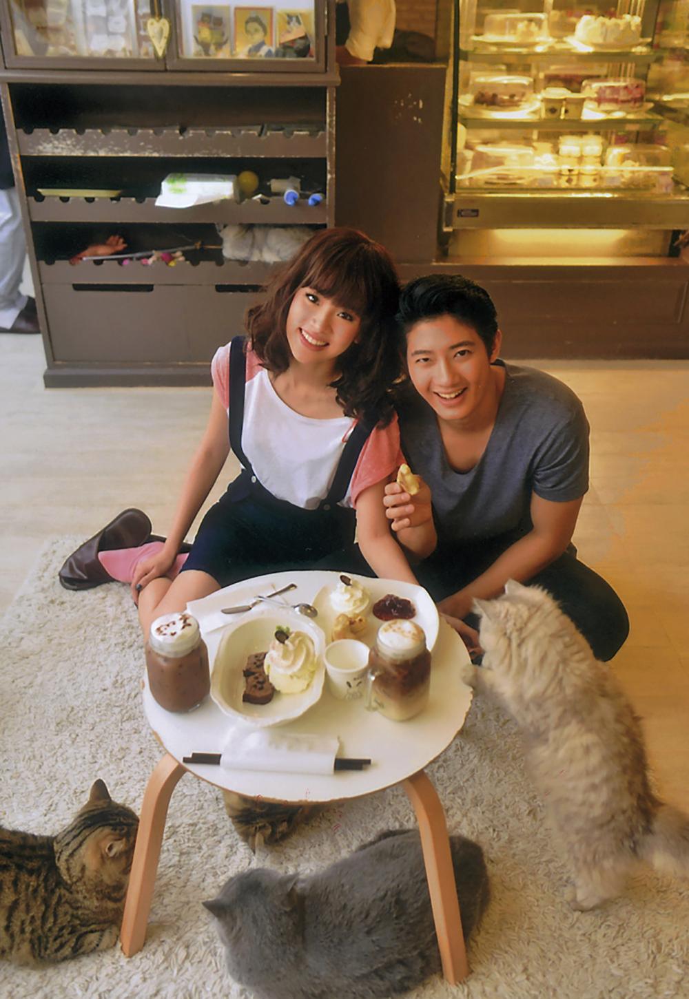 เพื่อนกินมาเพียบเร้ยย์?!