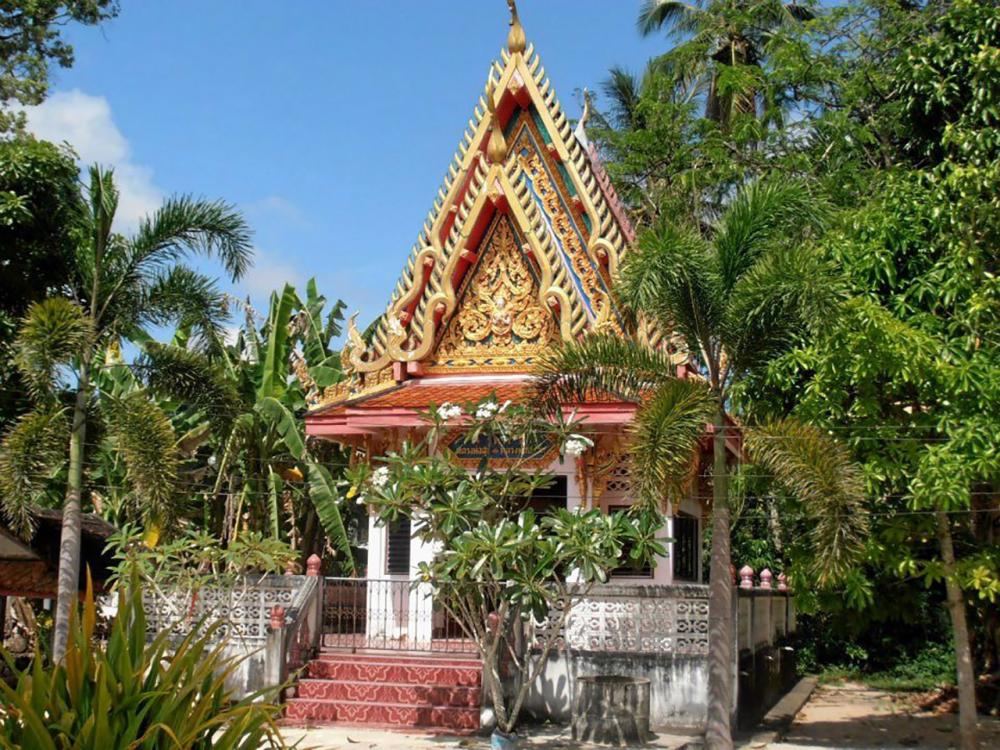ทางเข้าวัดบ้านตรัง.