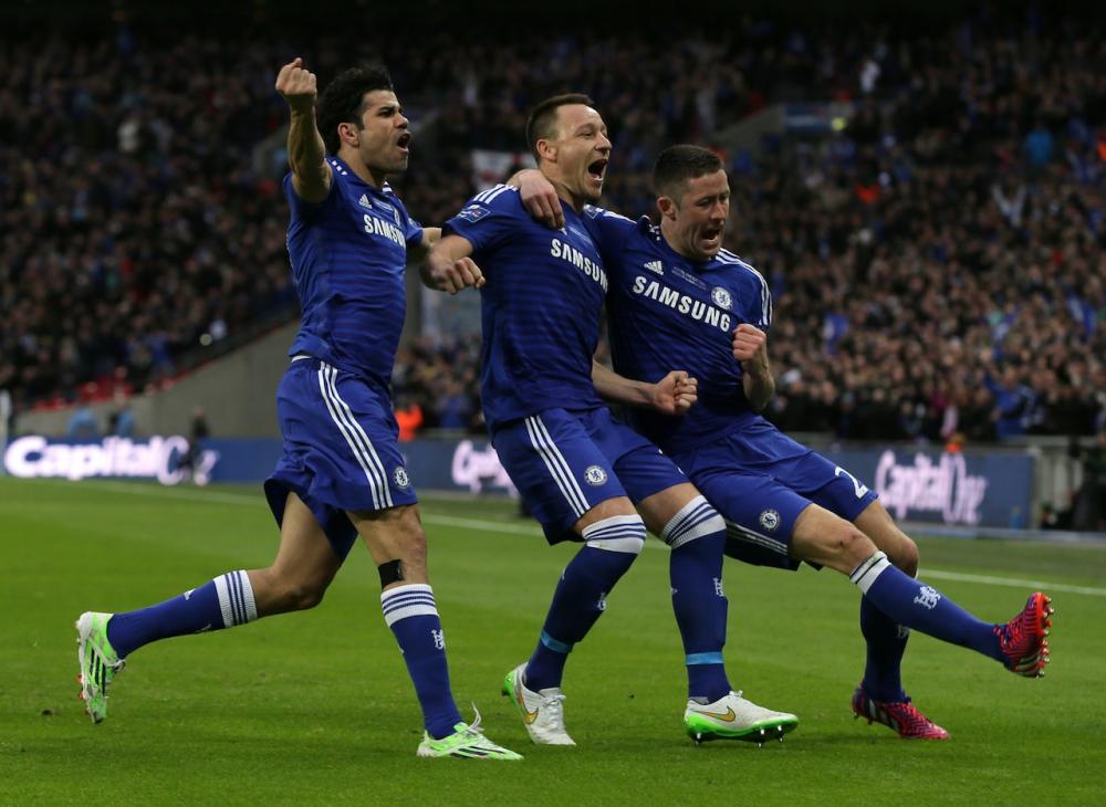 จอห์น เทอร์รี ยิงประตูออกนำ 1-0