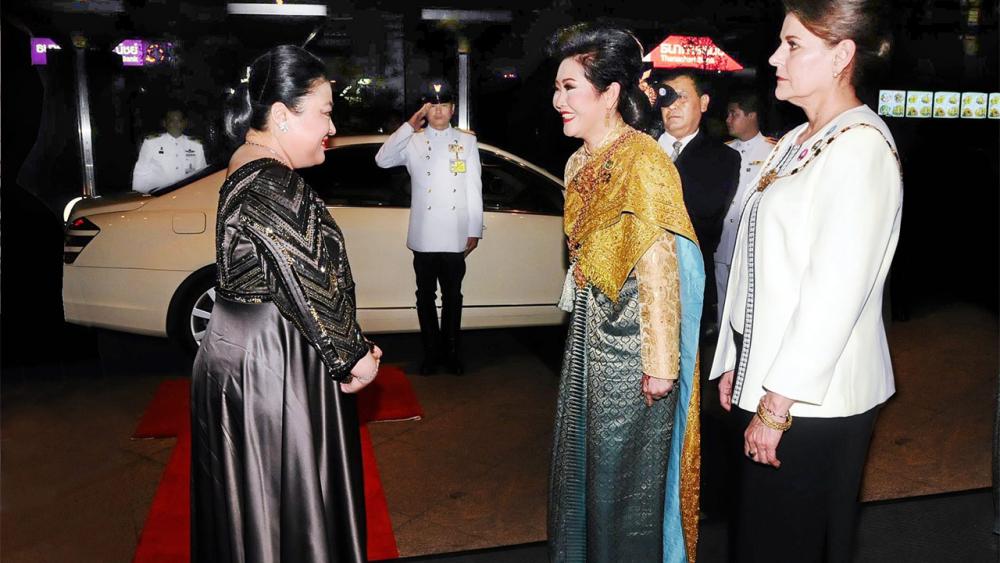 พระเจ้าวรวงศ์เธอ พระองค์เจ้าโสมสวลี พระวรราชาทินัดดามาตุ เสด็จไปทรงเป็นประธานในงาน พิธีจุดเทียนประเพณี ประจำปี 2558 สหพันธ์สมาคมสตรีนักธุรกิจและวิชาชีพแห่งประเทศไทย ในการนี้ คุณหญิงณัฐิกา วัธนเวคิน อังอุบลกุล เฝ้ารับเสด็จ ณ ห้องแกรนด์ บอลรูม โรงแรมเจ ดับบลิว แมริออท สุขุมวิท เมื่อวันก่อน.