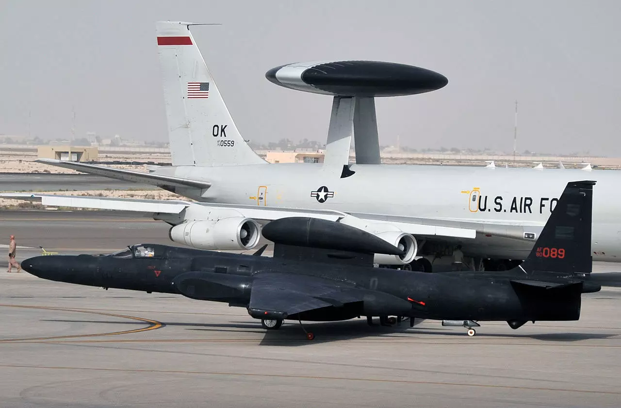 12 เรื่องน่ารู้ของ เครื่องบิน U-2 สายลับเหินเวหา