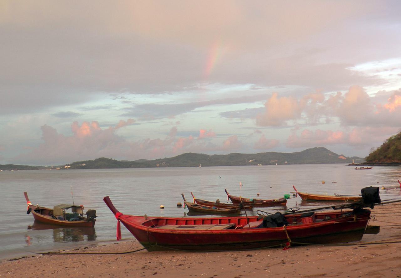สายรุ้ง โผล่ทะเลภูเก็ต หลังเกิดแผ่นดินไหว