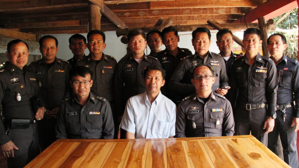 ตำรวจและเพื่อนร่วมรุ่น จ.ส.ต.ไม่ทิ้งกันรวบรวมเงินช่วยเหลือ