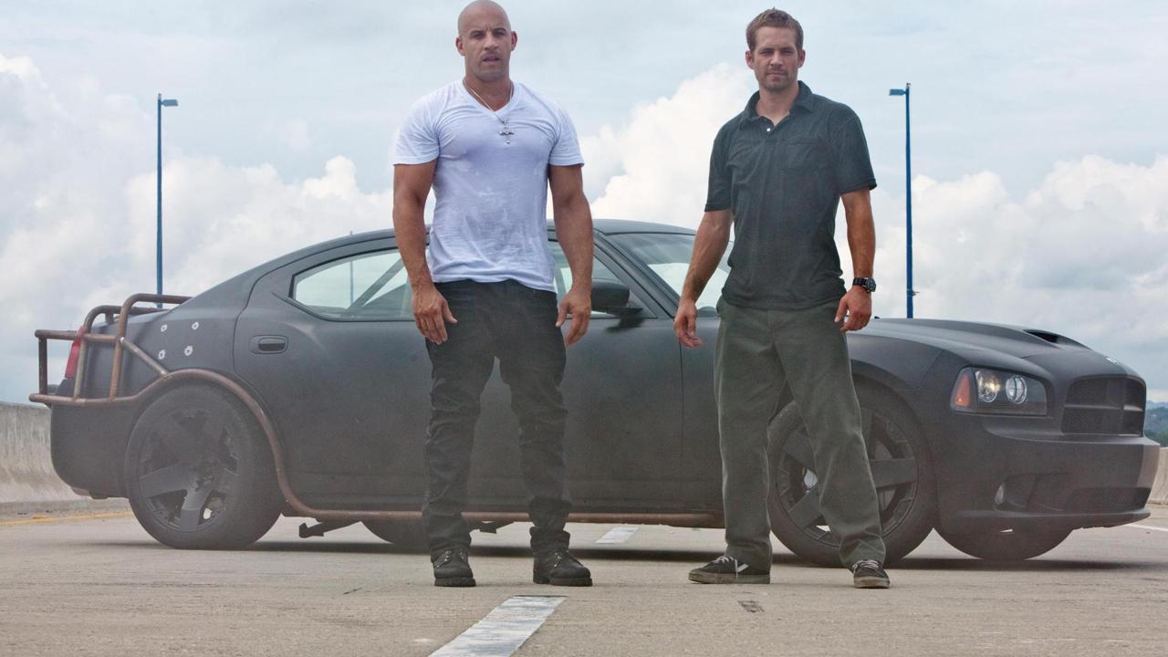 เจาะรถเจ็บตัวแสบในหนังดัง Fast & Furious 7