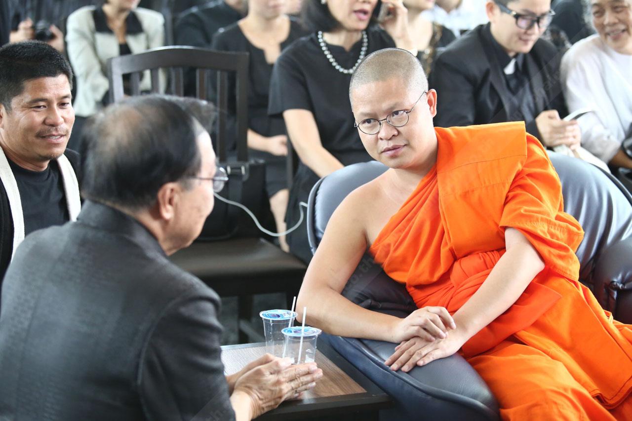 ท่าน ว. วชิรเมธี