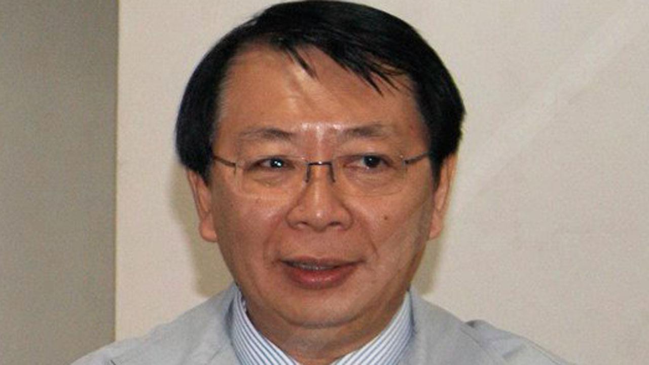 ดร.ชัยพฤกษ์ เสรีรักษ์ เลขา กอศ. เรียกผู้บริหารถกด่วน แก้นักเรียนตีกัน-รับน้องโหด