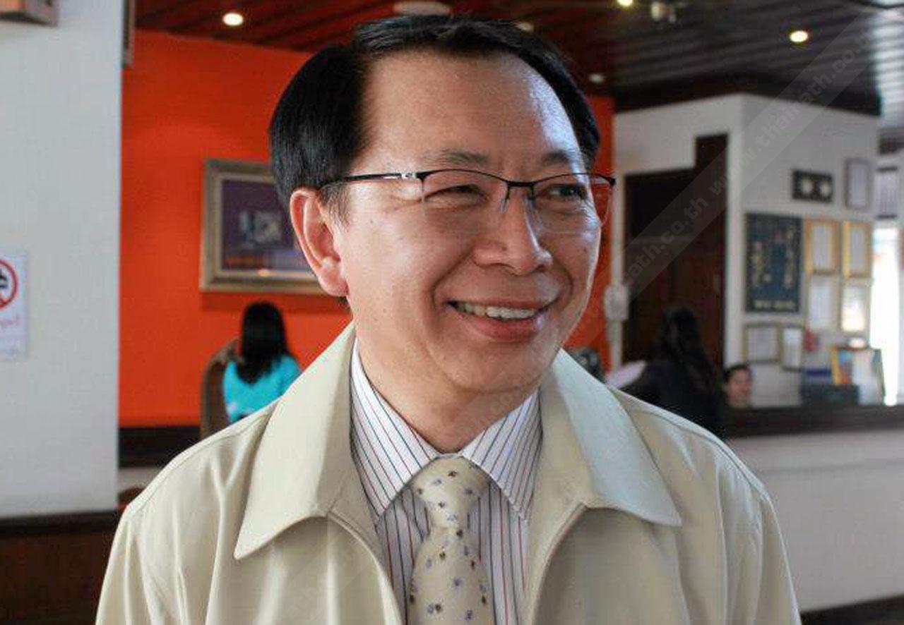 ดร.ชัยพฤกษ์ เสรีรักษ์ เลขาธิการคณะกรรมการการอาชีวศึกษา (กอศ.)
