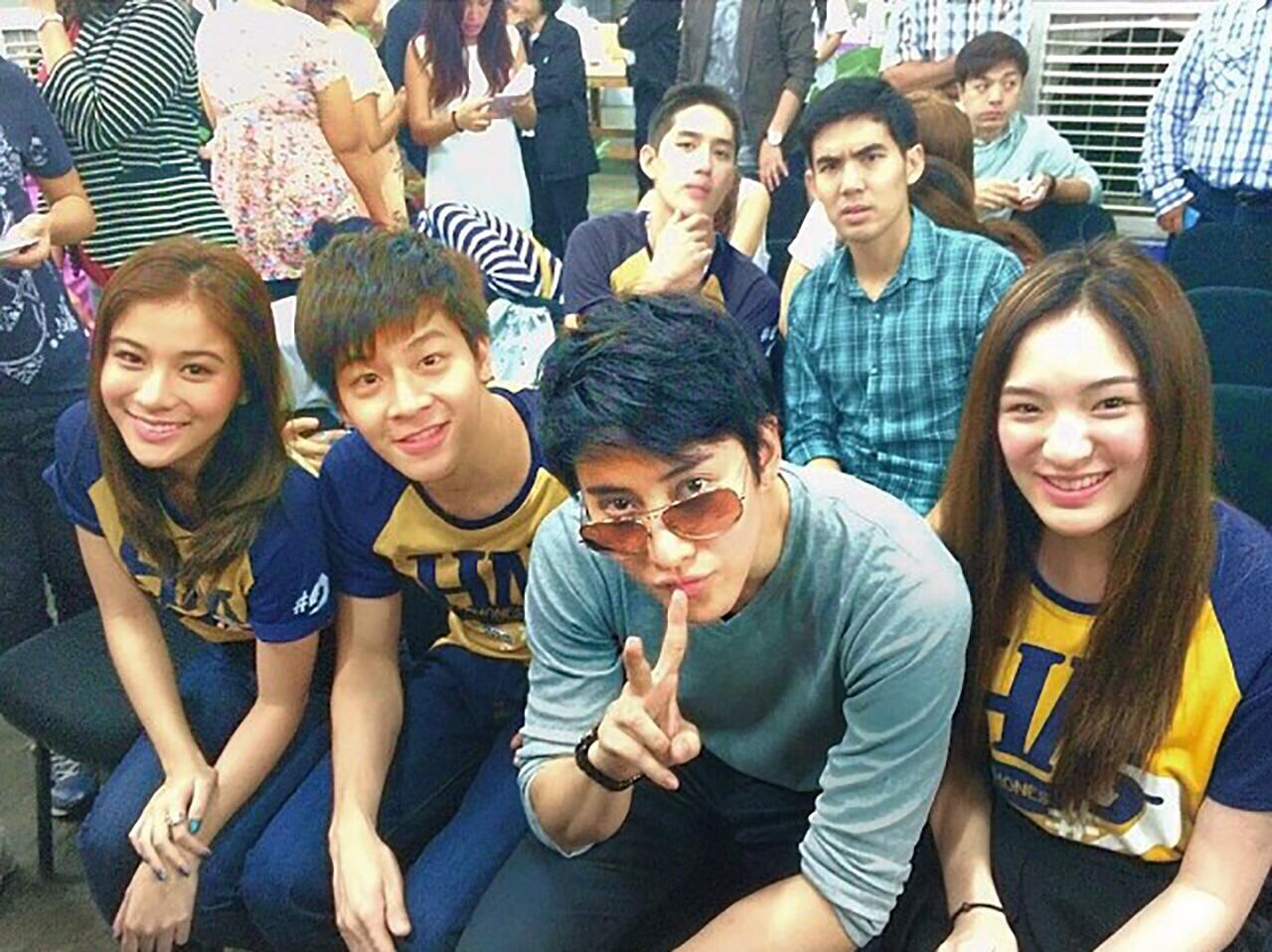ไมค์ - เต๋อ ขอเนียนนั่งกับแก๊งเด็กฮอร์โมน