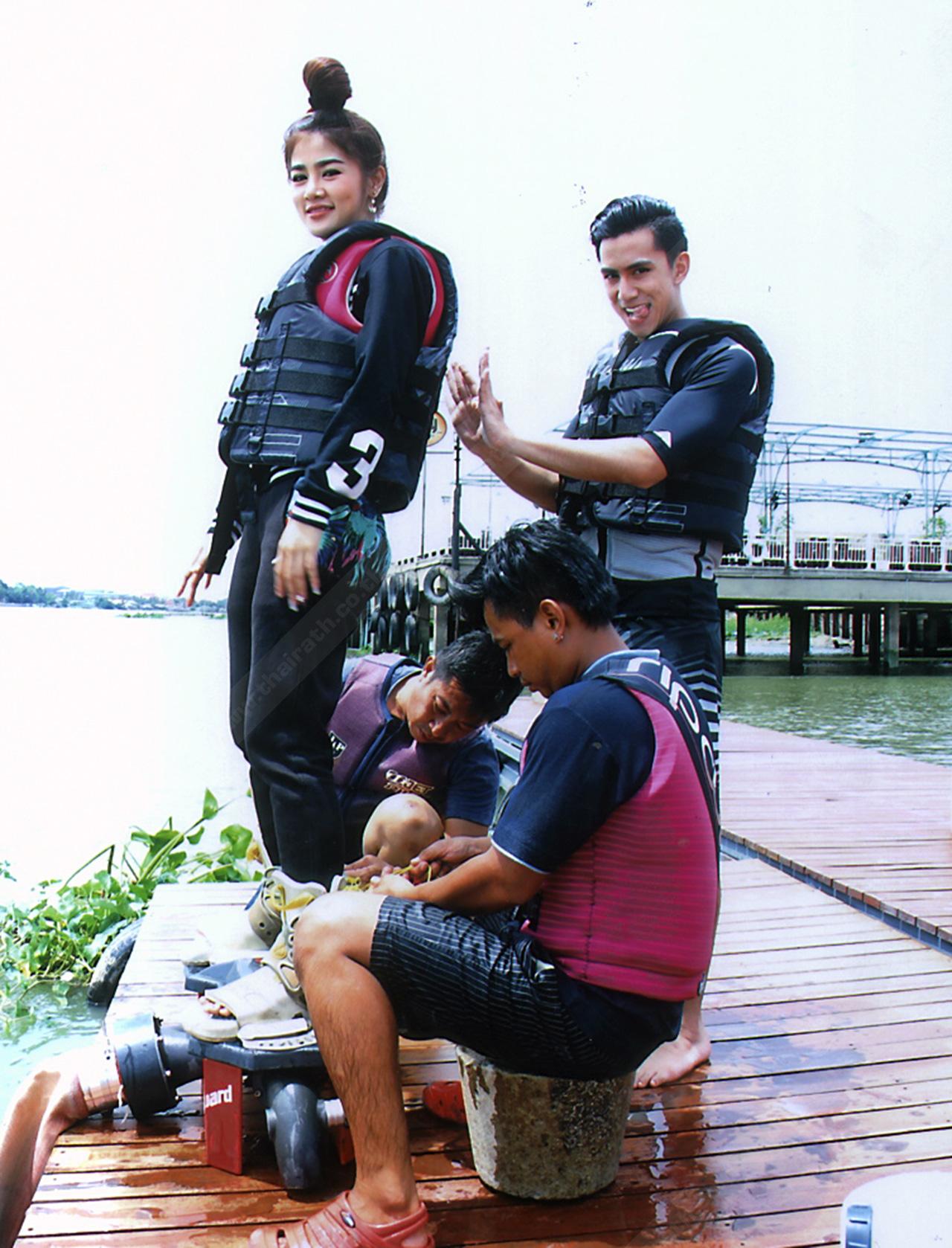 รู้นะคิดอาราย 555