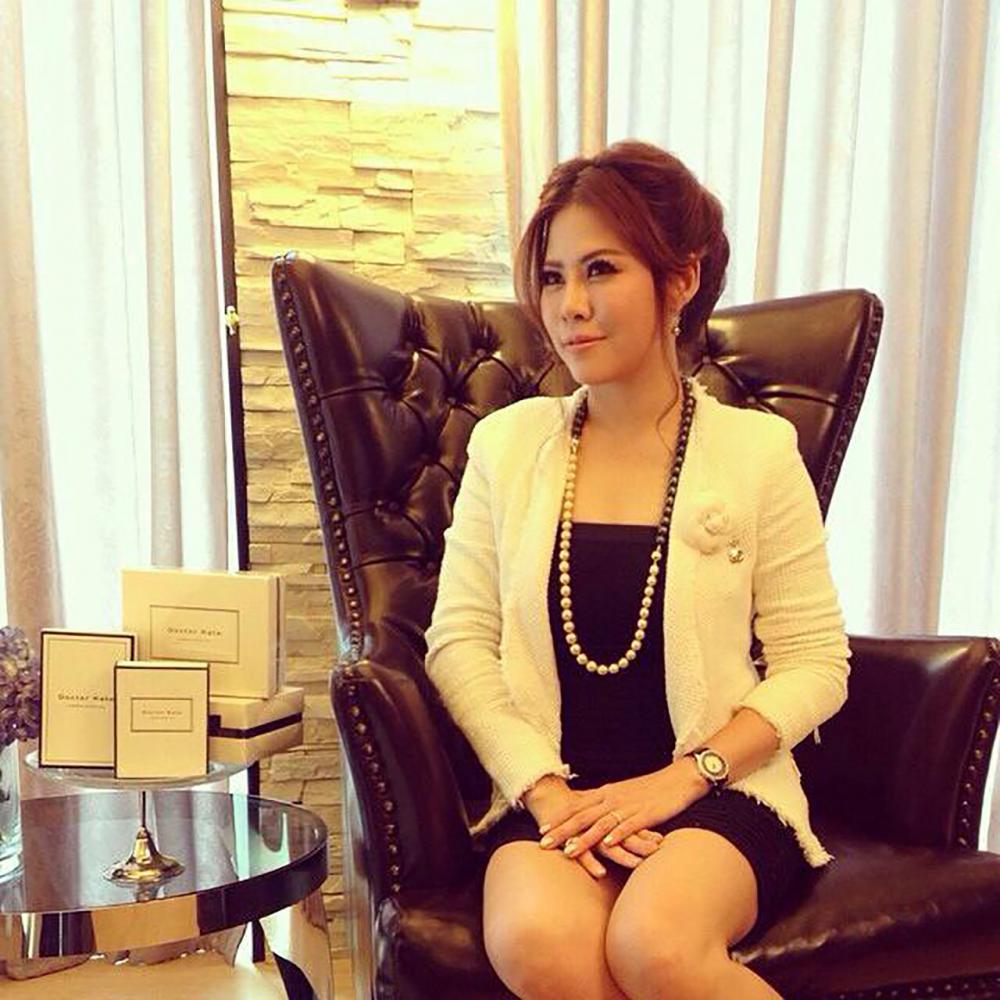 แพทย์หญิง ของขวัญ ฟูจิตนิรันดร์