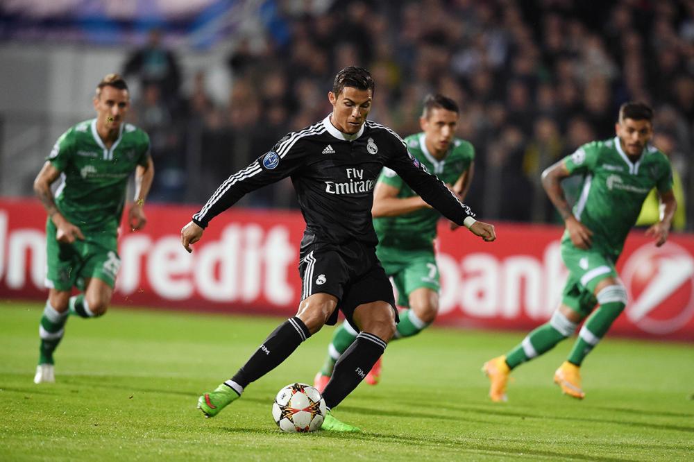 คริสเตียโน โรนัลโด ยิงจุดโทษไล่ตีเสมอ 1-1