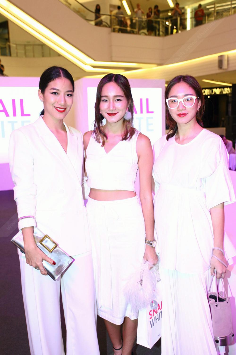 สิตานินท์ สุสมาวัฒนะกุล พูนทรัพย์มณี และสองพี่น้อง “นาระ-รัตนรัตน์ เอื้อทวีกุล”.