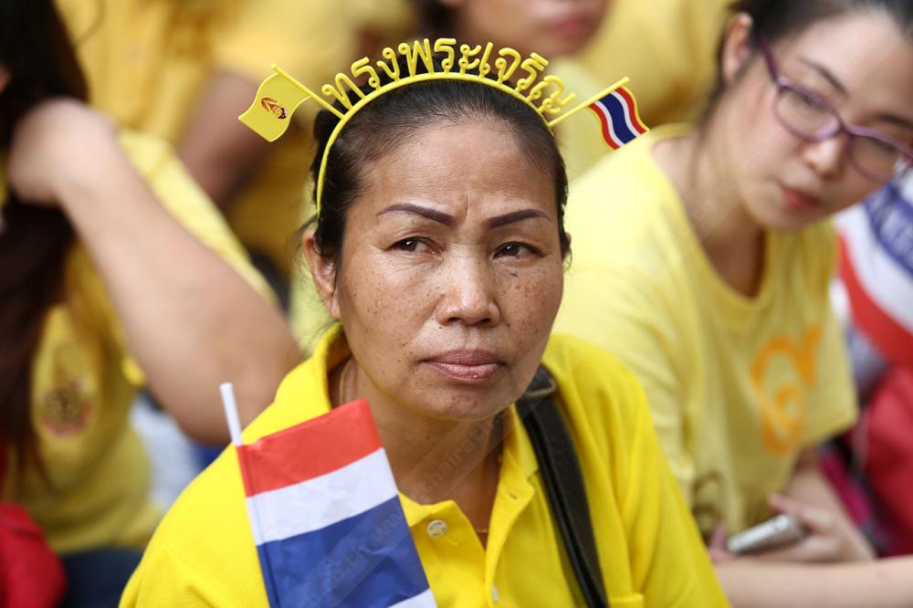 รอตั้งแต่เช้า