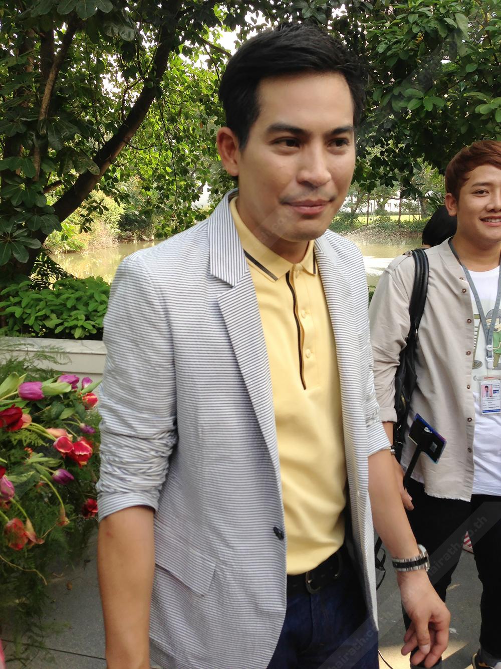 ยังหล่ออยู่นะ