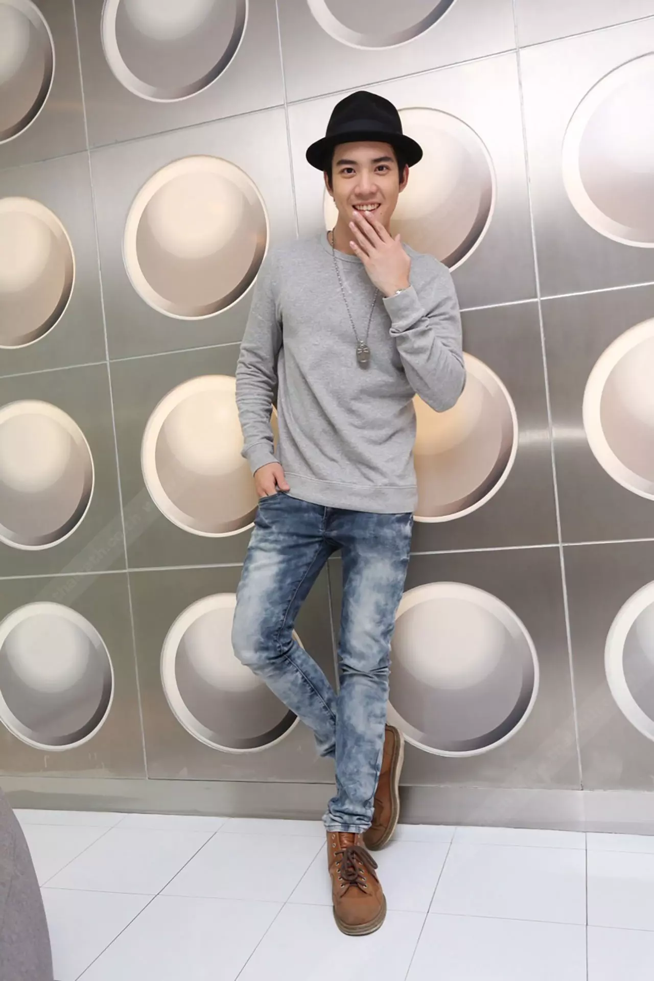 ไม่ยุ่งยาเสพติด 'วิคเตอร์' ไล่ล่าฝันสำเร็จ  