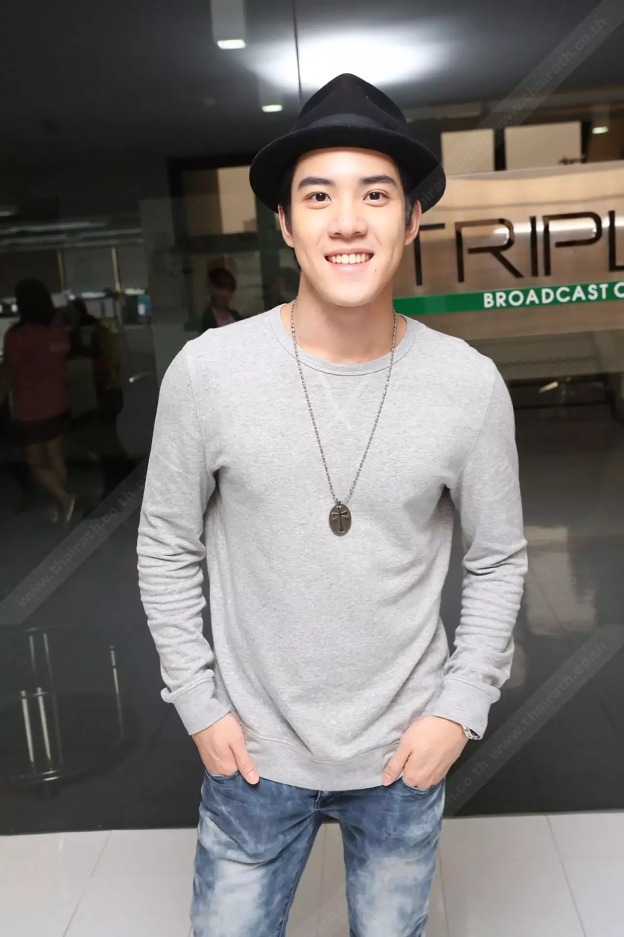 ไม่ยุ่งยาเสพติด 'วิคเตอร์' ไล่ล่าฝันสำเร็จ  