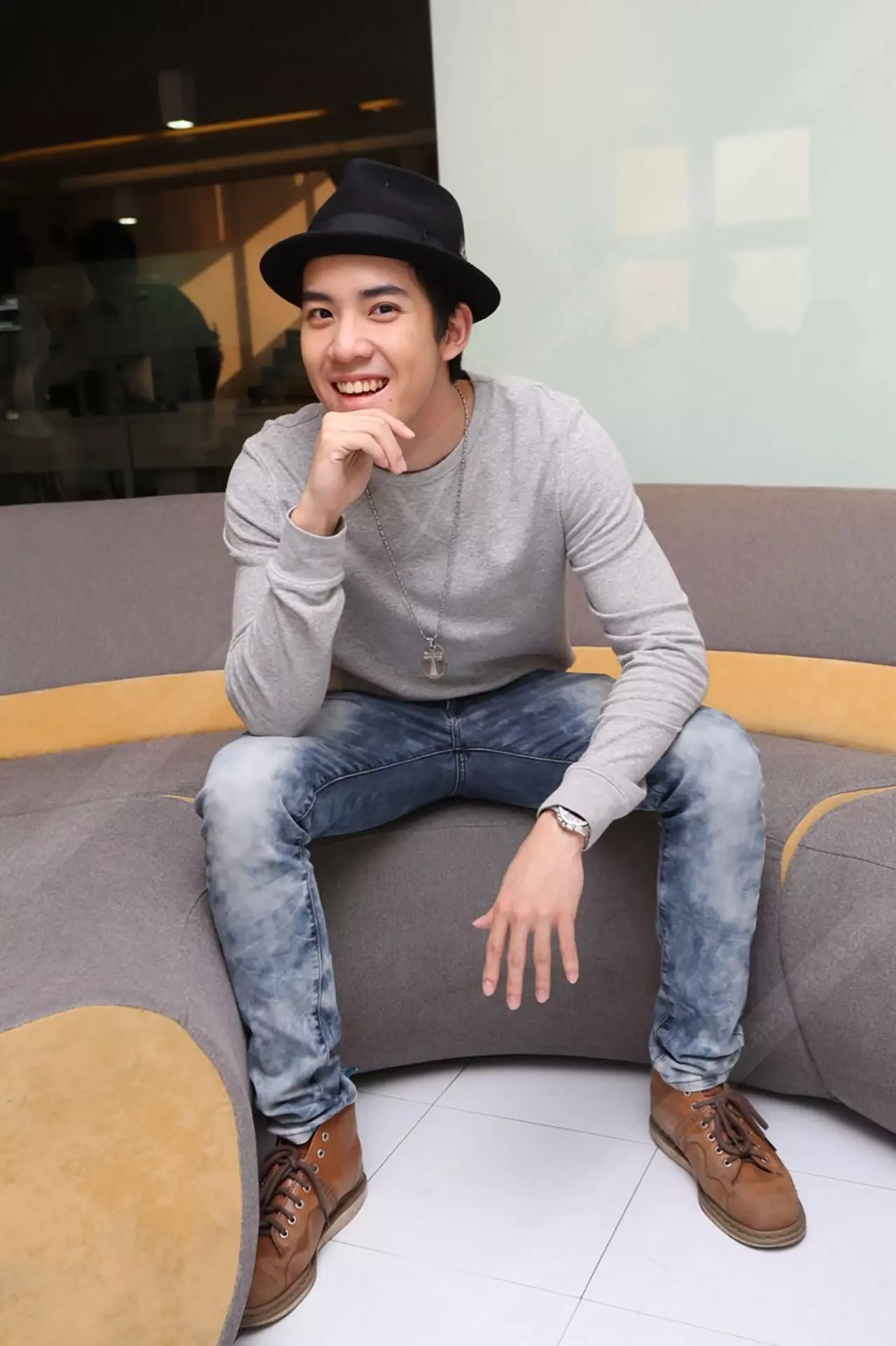 ไม่ยุ่งยาเสพติด 'วิคเตอร์' ไล่ล่าฝันสำเร็จ  