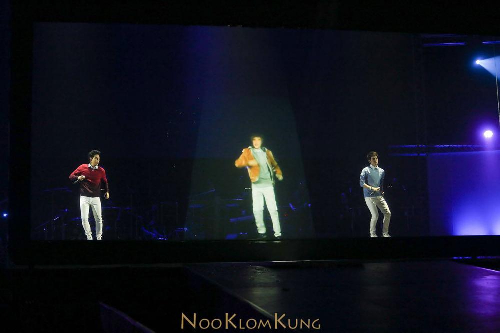 เป็นเพลง ซ่าส์ (สั่นๆ) ที่ทำให้หลายคนร้องไห้ไปด้วย