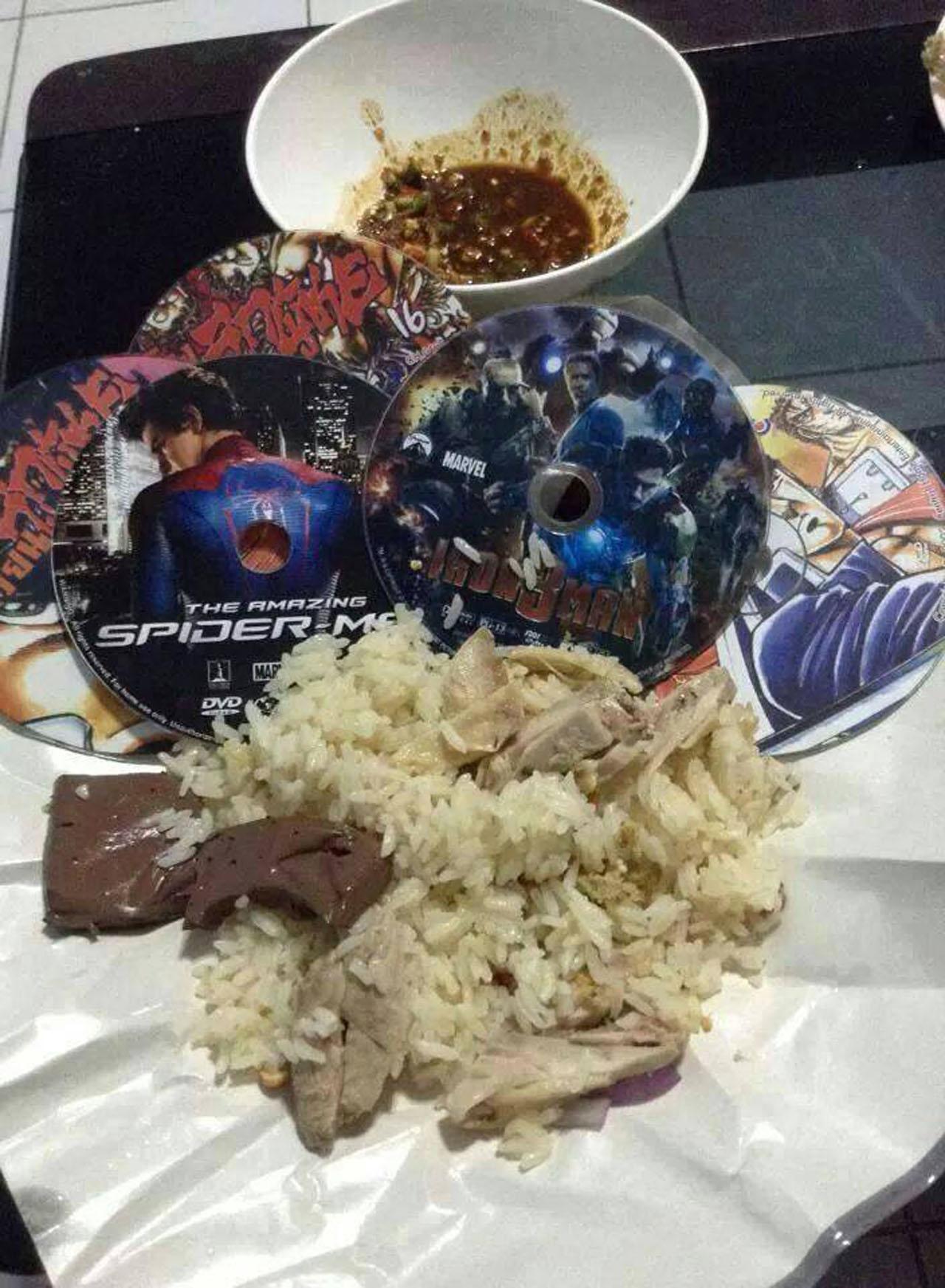 ข้าวมันไก่ใส่หนังเยอะๆ