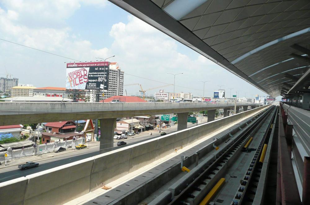 23 ที่ตั้งสถานี 23 จุดเวนคืนที่ดิน เพื่อสร้างโครงการรถไฟฟ้าสายสีเหลือง ช่วงลาดพร้าว-สำโรง