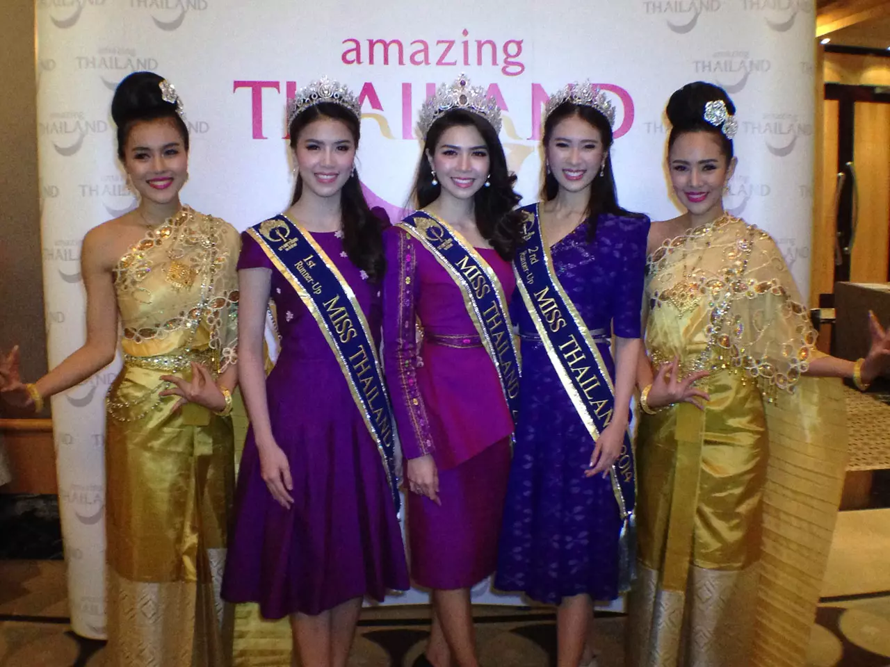'นางสาวไทย' ร่วมโปรโมทโลโก้ใหม่ ททท. ชู 'รอยยิ้ม' ที่ซิดนีย์