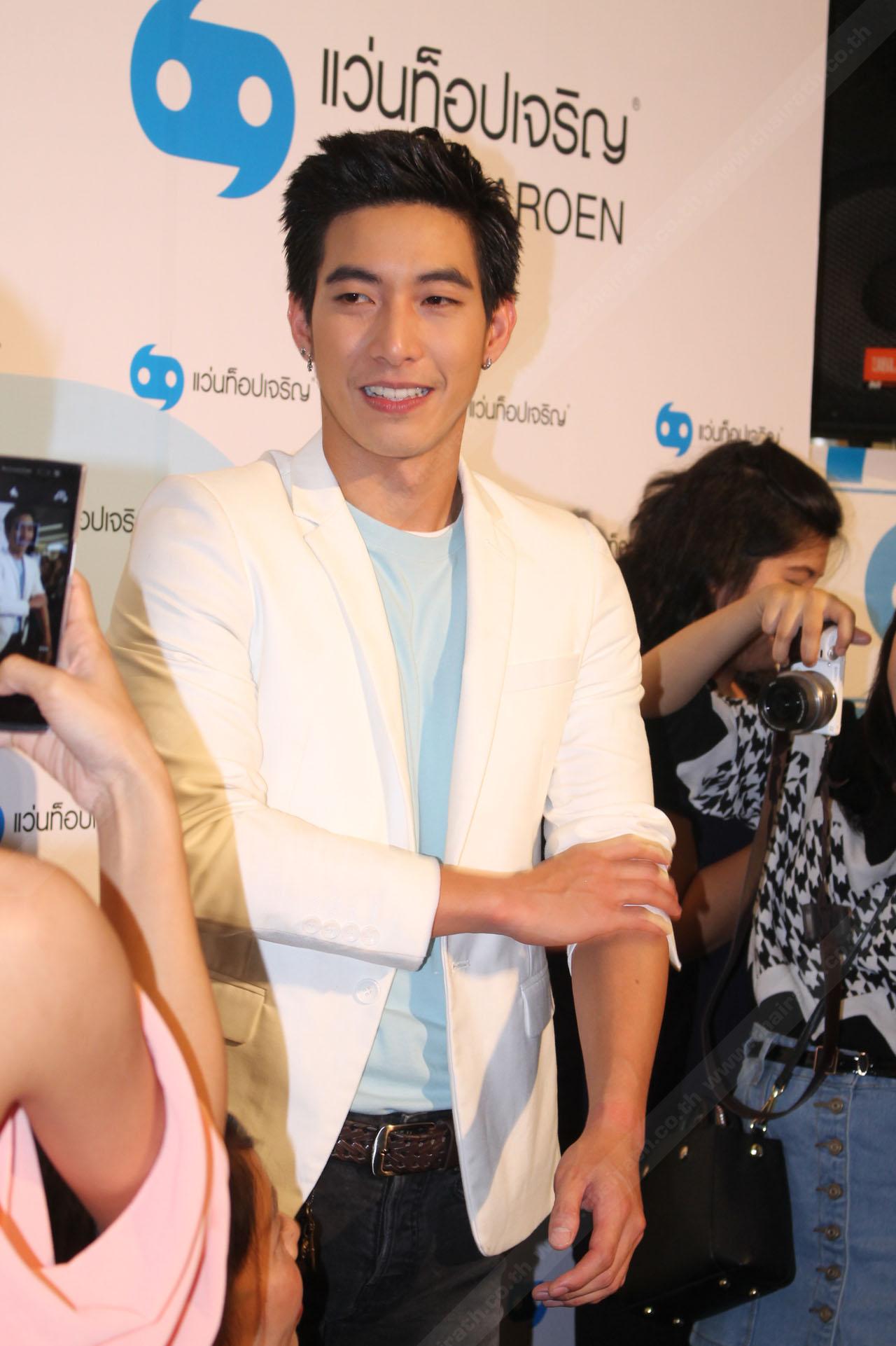 ใกล้วันเกิดผมแล้ว ผมอยากทำให้คุณแม่มีความสุขมากกว่าครับ