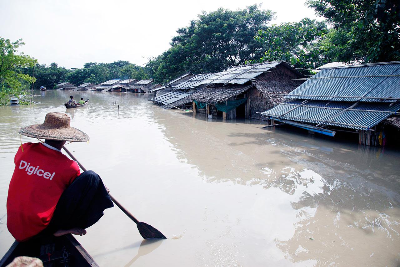 น้ำท่วมในพื้นที่สามเหลี่ยมปากแม่น้ำอิรวดี ทางตอนใต้ของนครย่างกุ้ง (ภาพ: AP)
