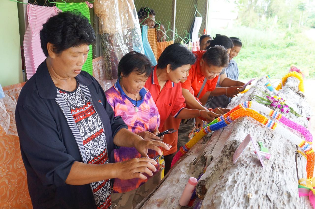 คอหวยของเสี่ยงโชค ตามดวง ที่อ.ศรีสำโรง สุโขทัย